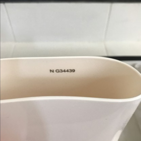 Chanel 19C Ivory White Black CC Logo PVC B… - Picture 6 of 11